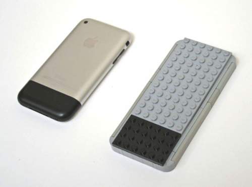 iPhone make from Lego