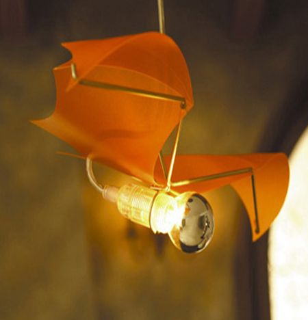 pendant bat