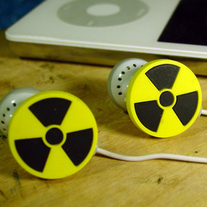 earbud bizarre