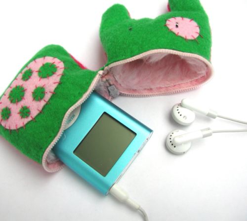 Color Spotted Monster iPod