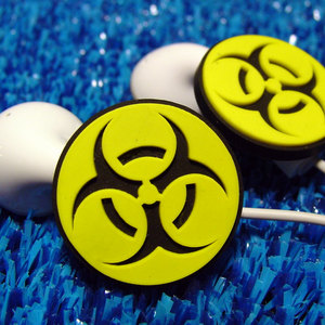 earbud bizarre
