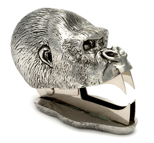 animals staple remover