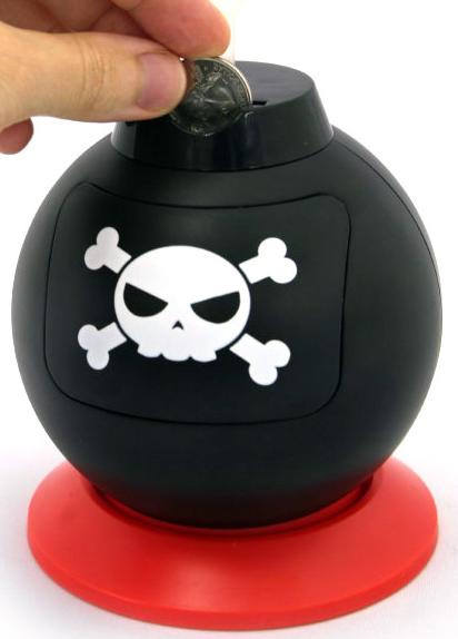 dangerous-bomb-piggy-bank02