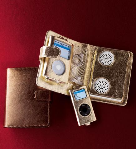 iPod Case with Speakers