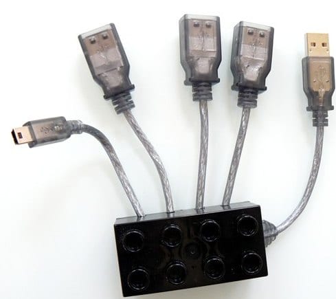 4 PORT Cable-Hub 3xUSB 1xMini USB in a original LEGO