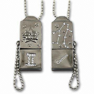 USB Necklaces USB Necklaces