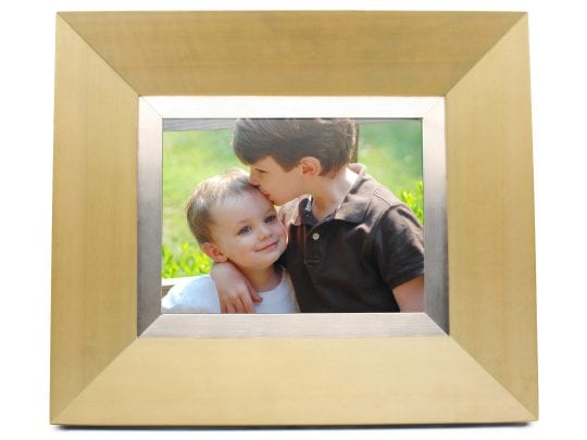 Digital Picture Frame with TrueVu