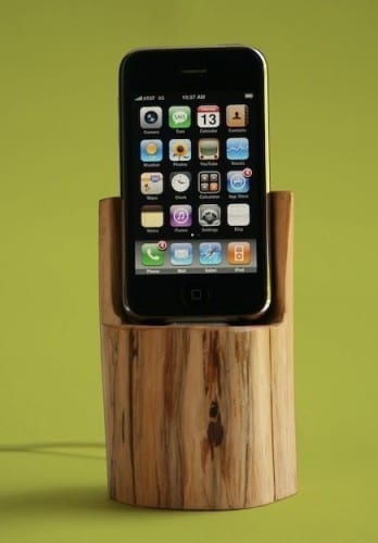 iPhone/iPod docking station