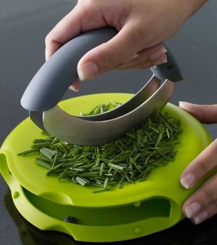 Compact Herb Chopper
