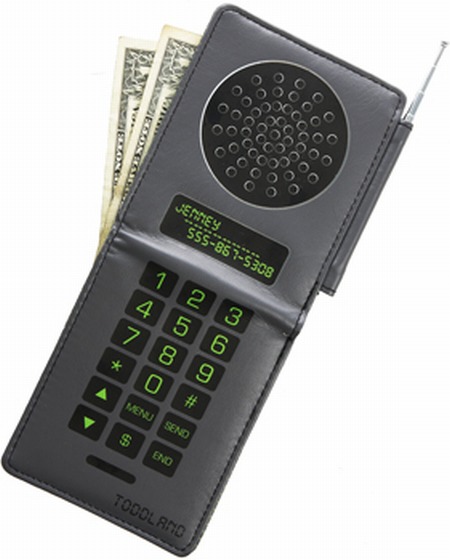 Toddland retro cellphone wallet