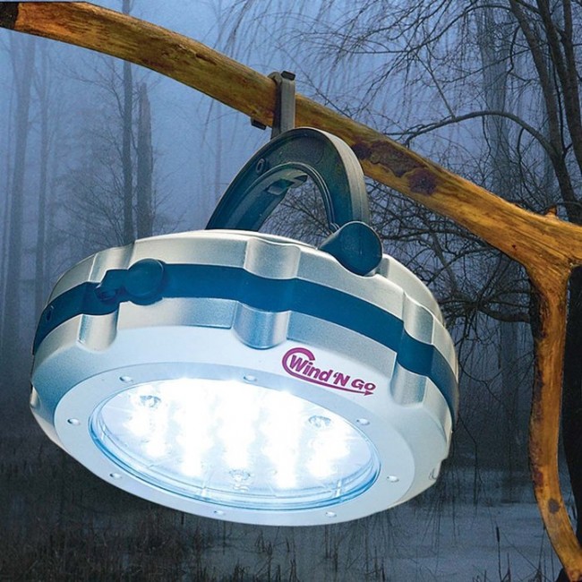 Wind 'N Go Crank-Powered Vers-A-Light