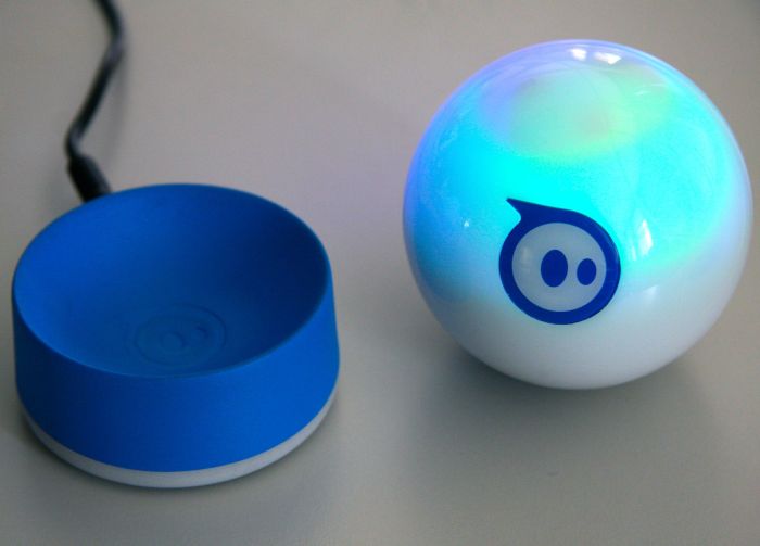Amazon.com Sphero Robotic Ball - iOS and Android Controlled Gaming System - White - PT02