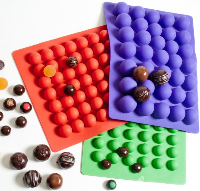 Truffly Made. Large Round Chocolate Truffle, Jelly and Candy Mold, 35 cavities, One step candy pop-out