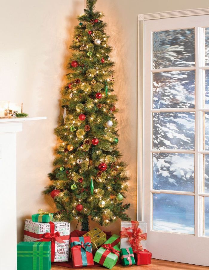 Brylane Home 7.5' Pre-Lit Corner Tree