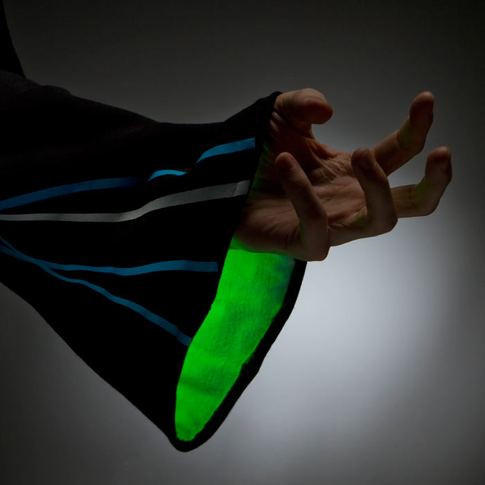 ee07_wizard_hoodie_sleeve