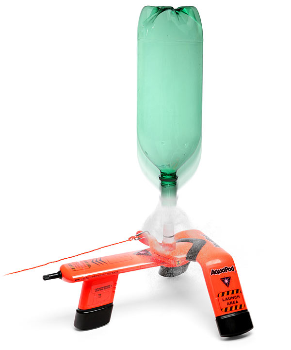 edf7_aquapod_soda_bottle_rocket_launcher