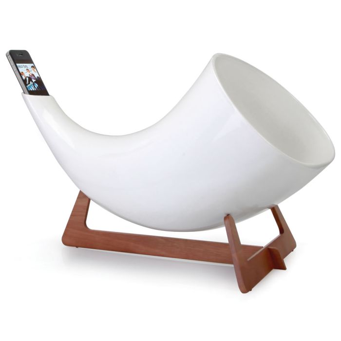 The Natural Acoustics iPhone Amplifier The Natural Acoustics iPhone Amplifier