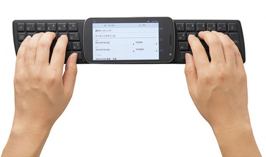 elecom-nfc-android-keyboard-wireless-foldable-1