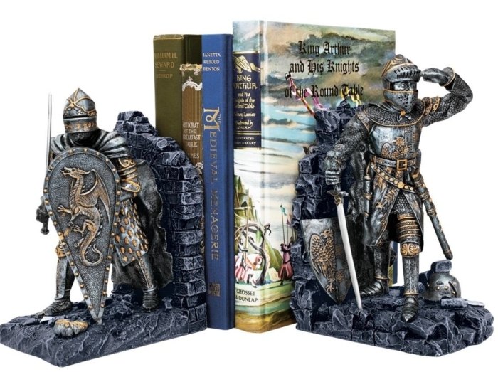 Arthurian Knight Bookend in Two-Tone Metallic Arthurian Knight Bookend in Two-Tone Metallic