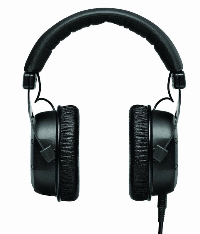 Beyerdynamic Custom One Pro Black Beyerdynamic Custom One Pro Black