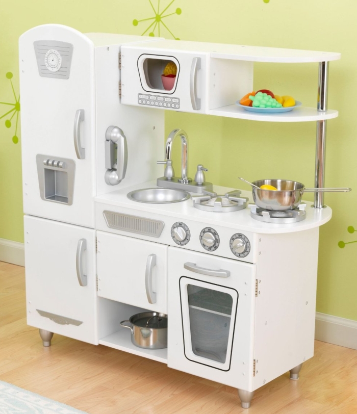 Vintage Kitchen – 7 Gadgets